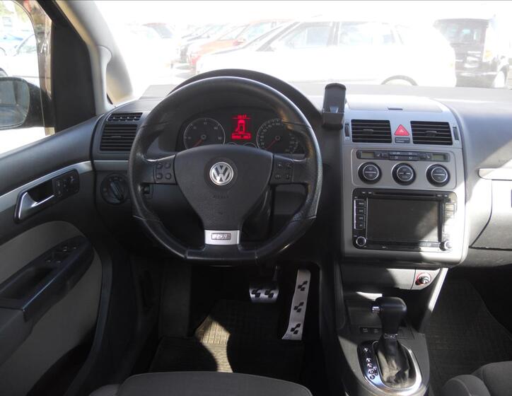 Volkswagen Touran 13