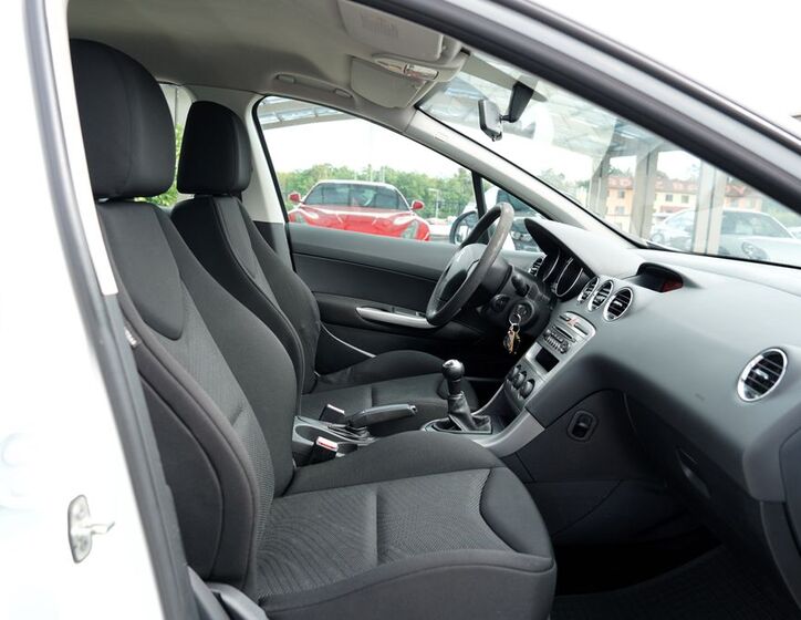 Peugeot 308 26