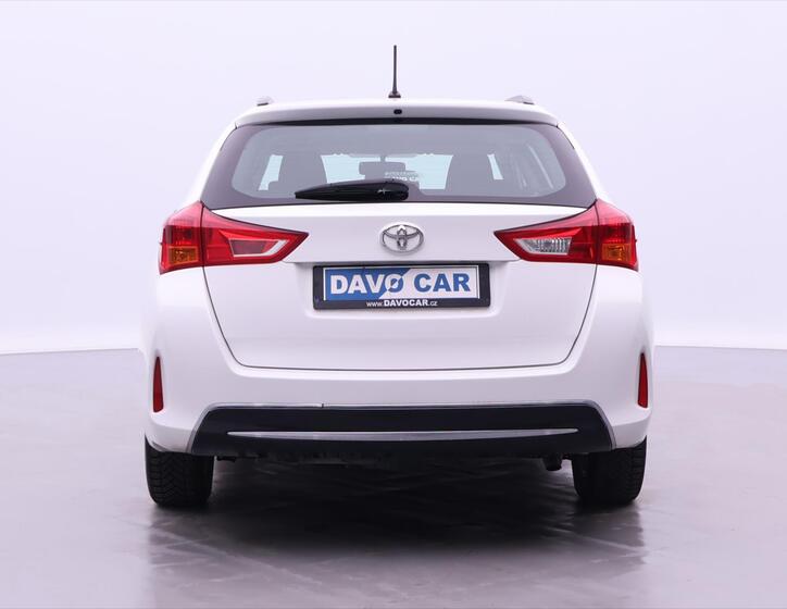 Toyota Auris 6