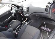 Hyundai i30 20