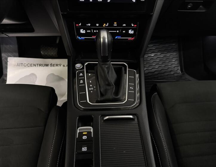 Volkswagen Passat 32