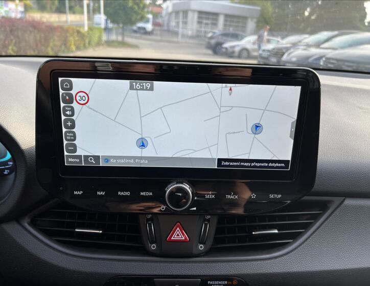Hyundai i30 16