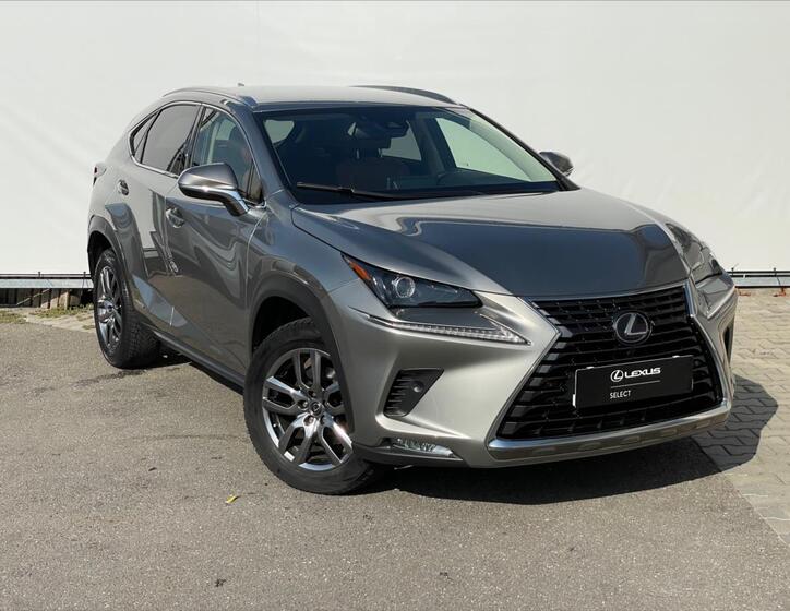 Lexus NX 300h 3