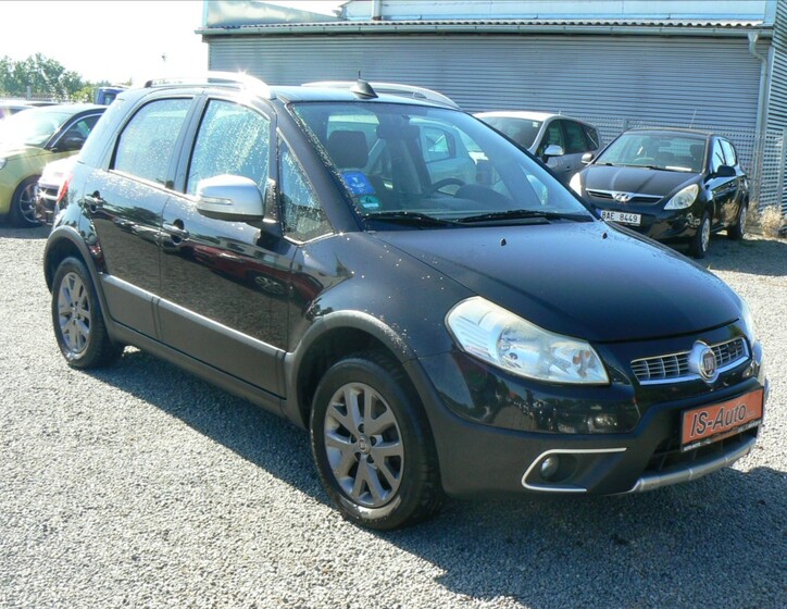 Fiat Sedici 2