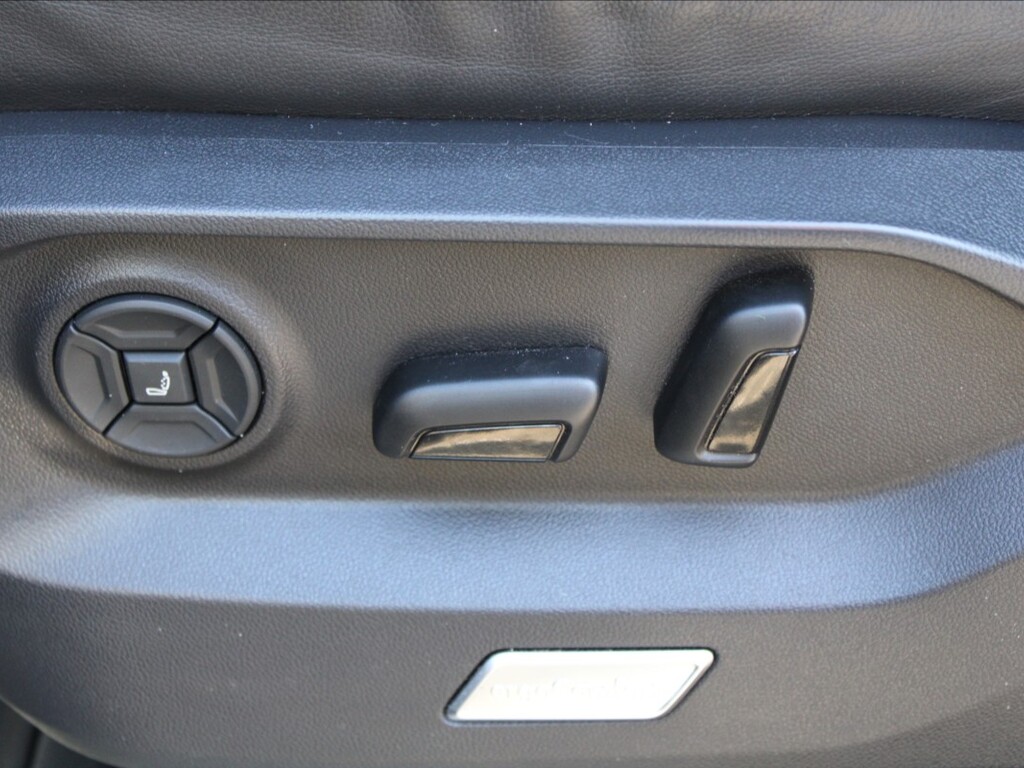 Volkswagen Touareg 32
