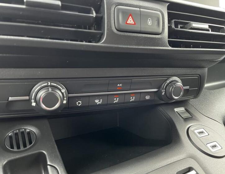 Toyota ProAce City 17