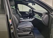 Audi Q7 19