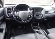 Mitsubishi Outlander 17