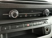 Opel Vivaro 12