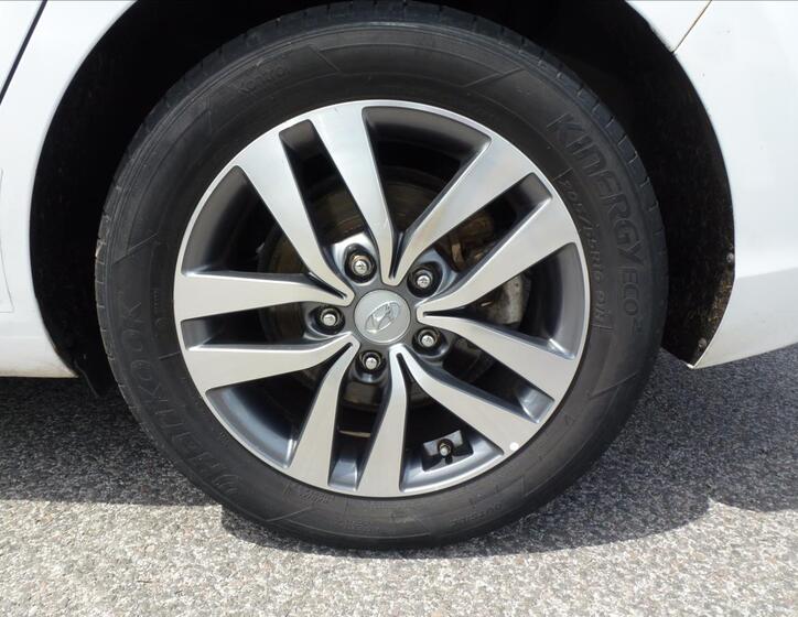 Hyundai i30 44