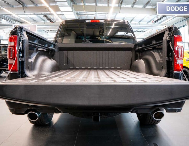 Dodge RAM 5