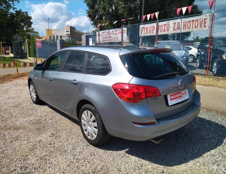Opel Astra 7