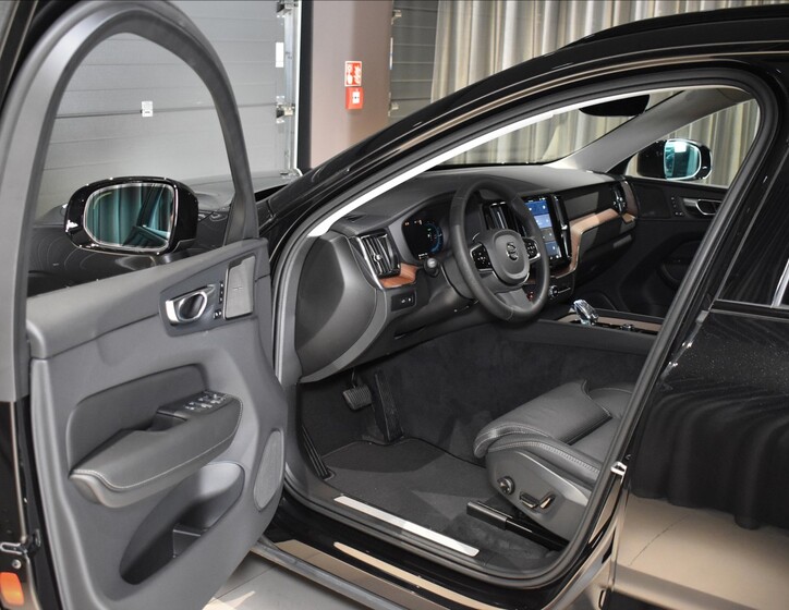 Volvo XC60 14