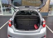 Toyota Yaris 14