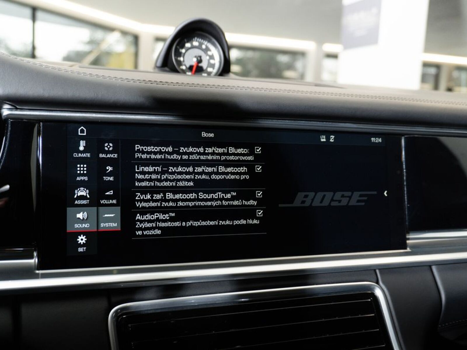 Porsche Panamera 15