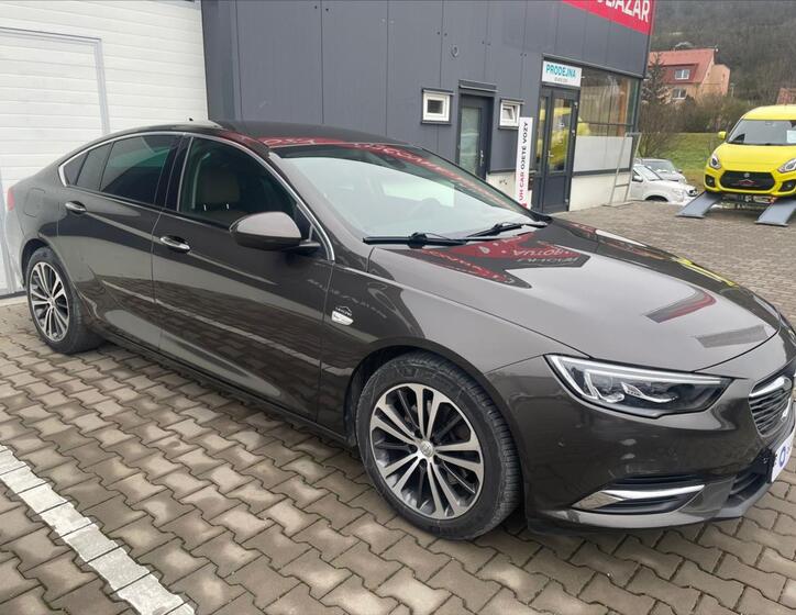Opel Insignia 3