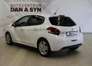 Peugeot 208 6