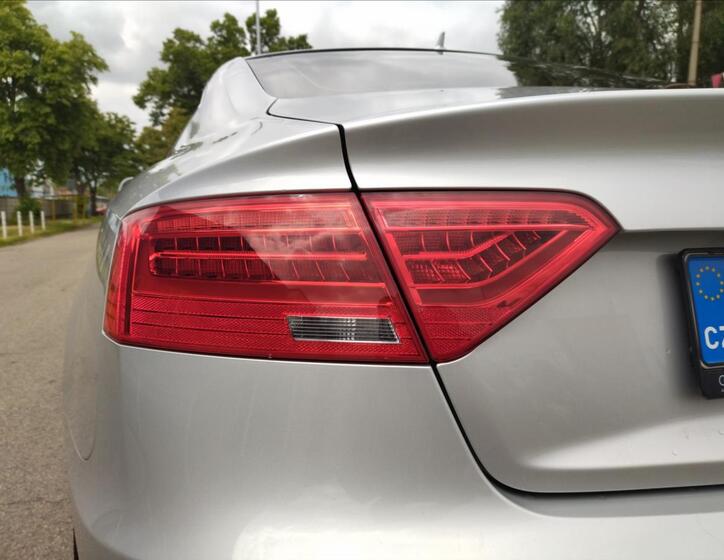 Audi A5 10