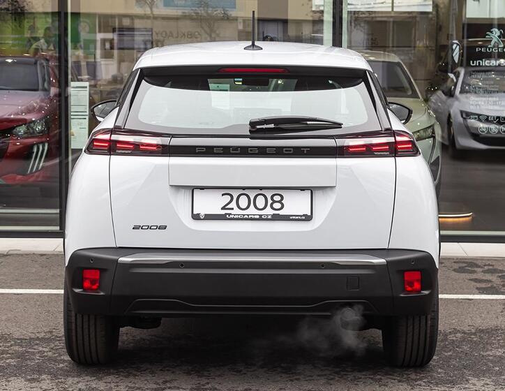 Peugeot 2008 6
