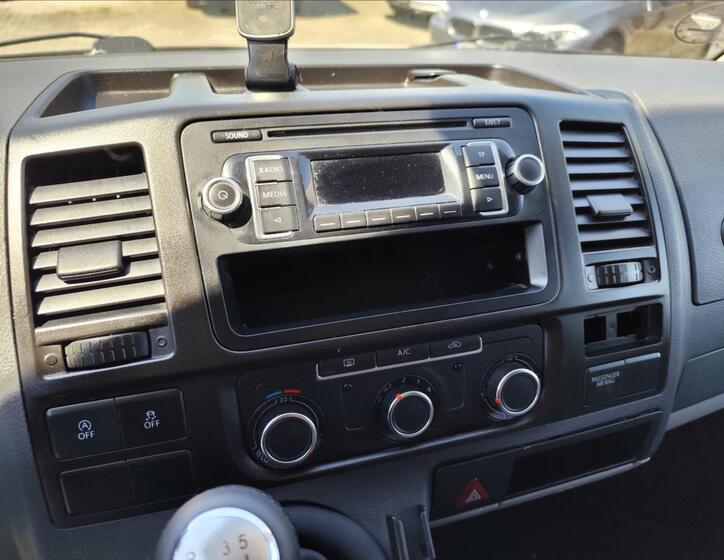 Volkswagen Transporter 24