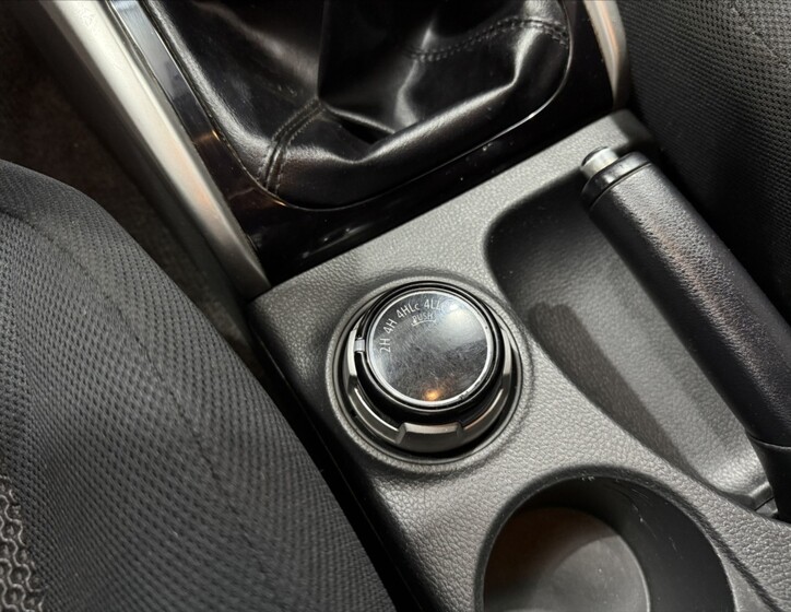 Mitsubishi L200 14