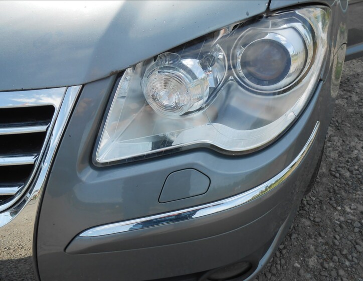 Volkswagen Touran 20