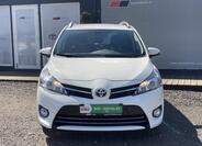 Toyota Verso 2