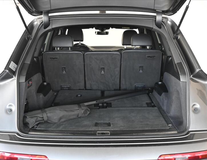 Audi SQ7 7