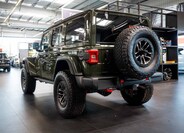 Jeep Wrangler 3