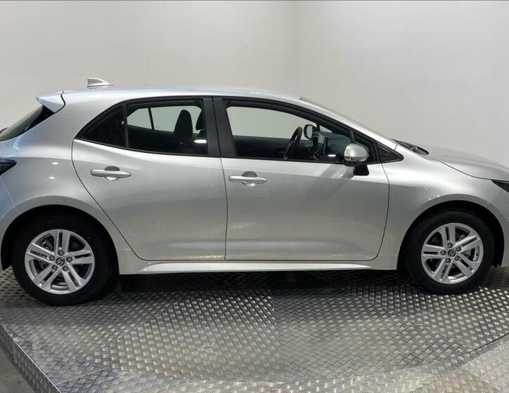 Toyota Corolla 6