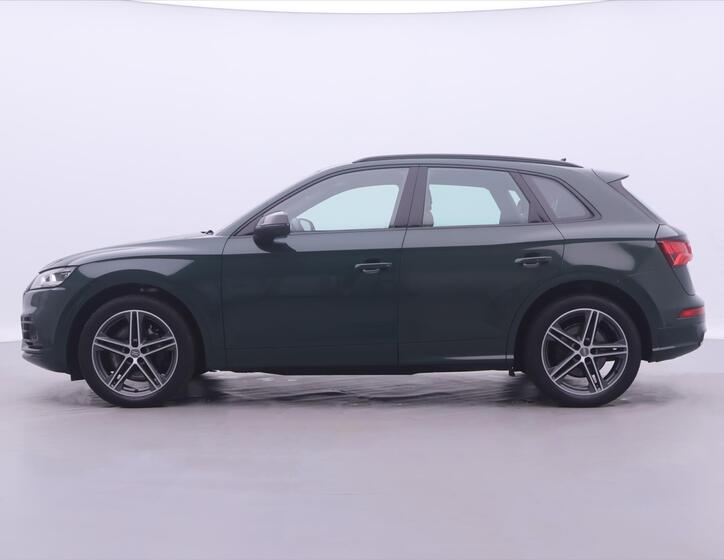 Audi SQ5 4