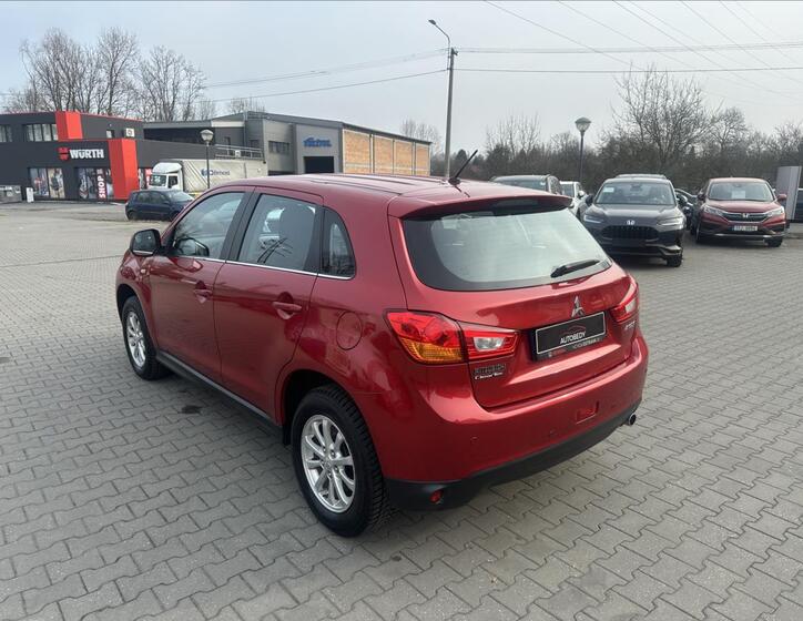 Mitsubishi ASX 5