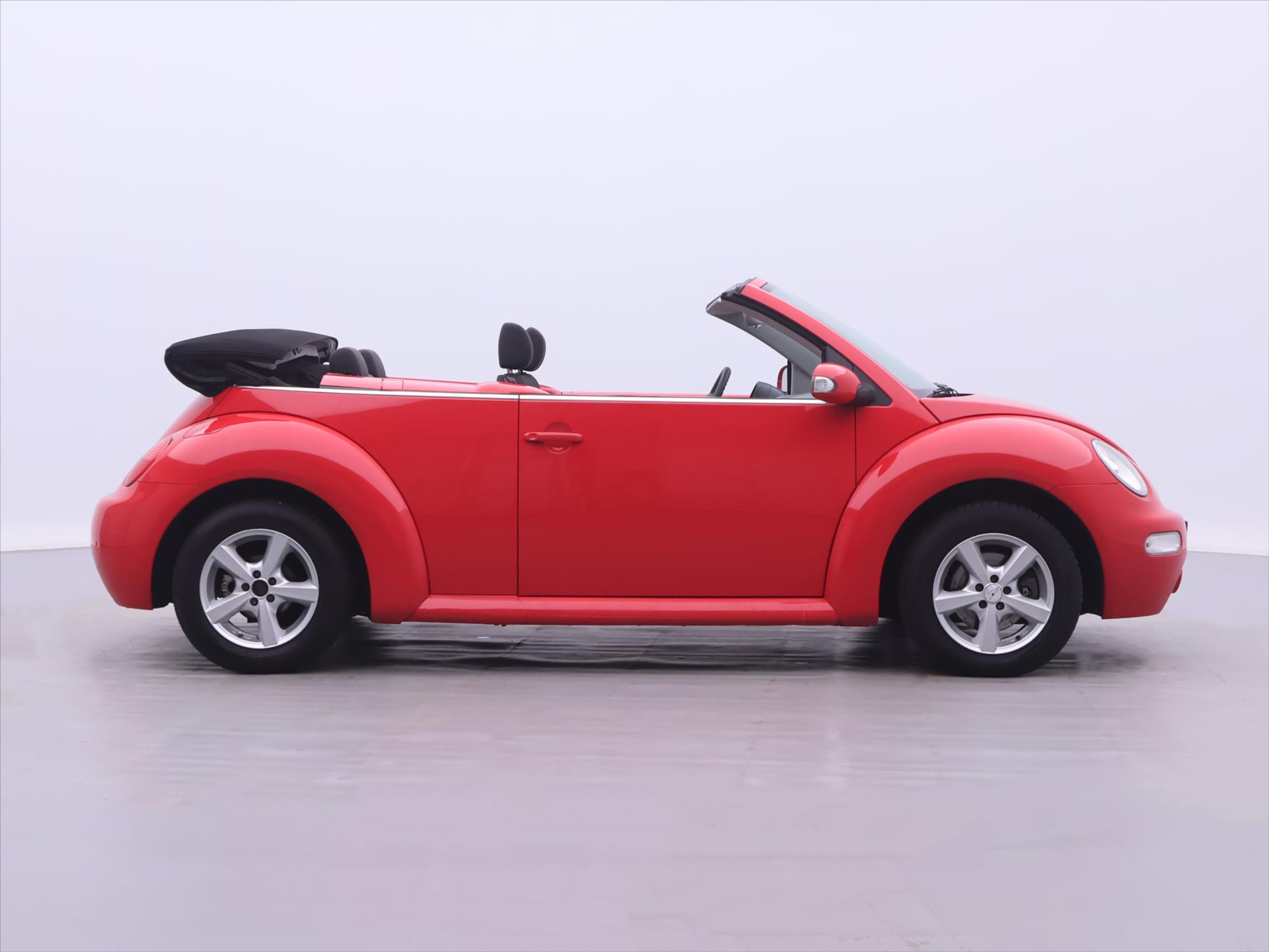 Volkswagen New Beetle