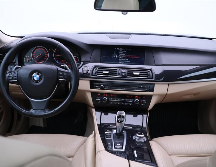 BMW Řada 5 34