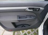 Volkswagen Touran 14