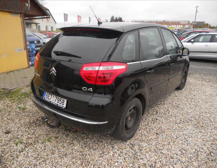 Citroën C4 Picasso 6