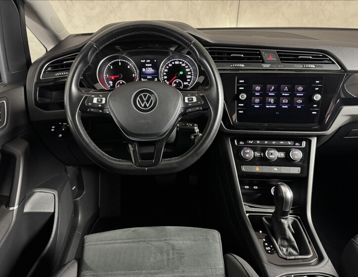 Volkswagen Touran 18