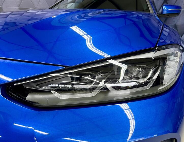 BMW Řada 4 8