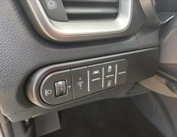 KIA Ceed 12