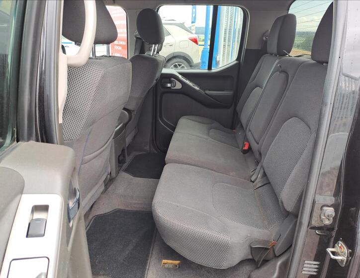 Nissan Navara 7