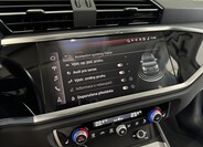 Audi Q3 31
