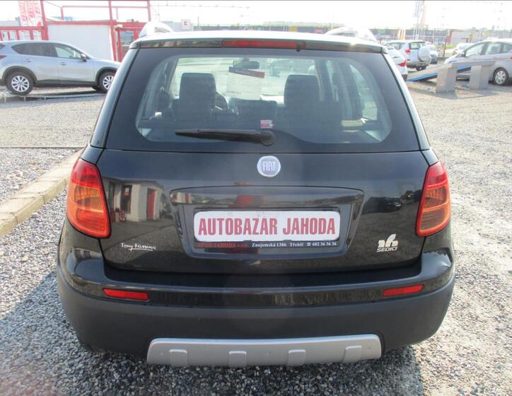 Fiat Sedici 6