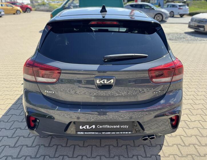 KIA Rio 6