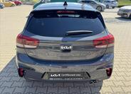 KIA Rio 6