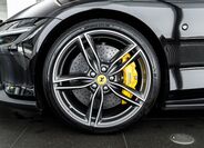 Ferrari Roma 10
