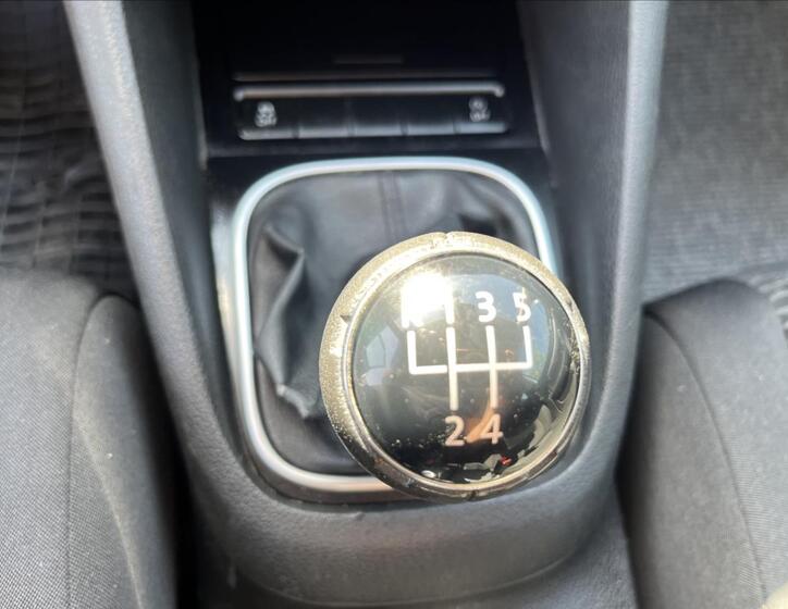 Volkswagen Golf 18