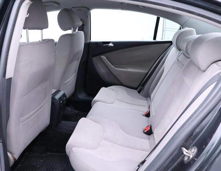 Volkswagen Passat 14