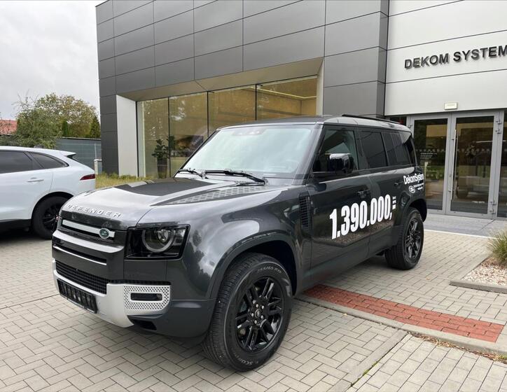 Land Rover Defender 1