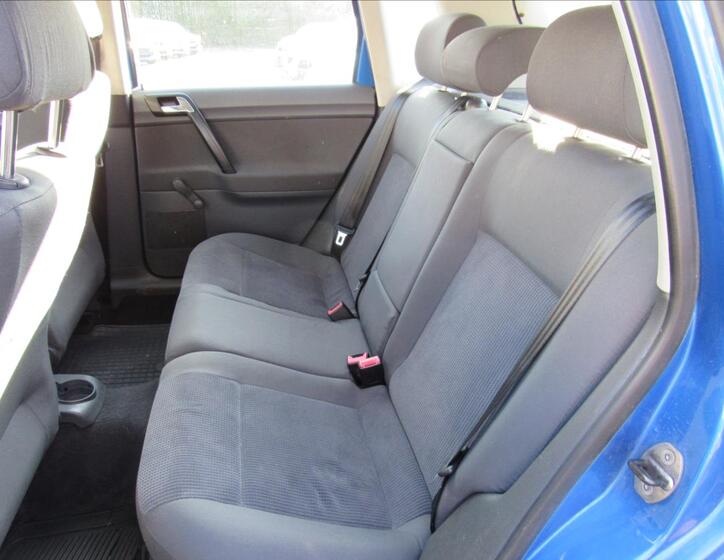 Volkswagen Polo 10