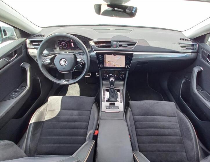 Škoda Superb 5